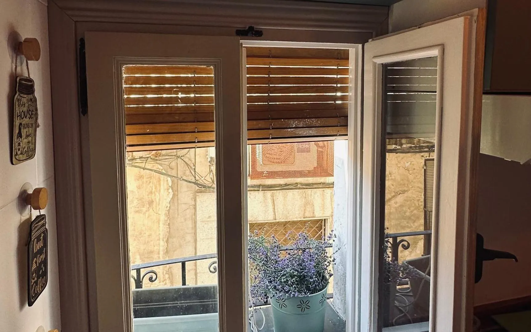 Apartment Accommodation Near The Cathedral Lacuevitadeleo Toledo
