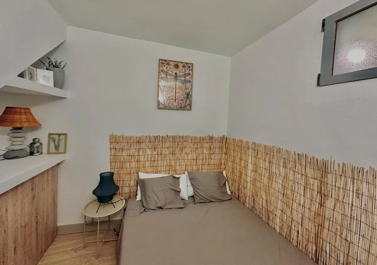 Accommodation Near The Cathedral Lacuevitadeleo Toledo Spain