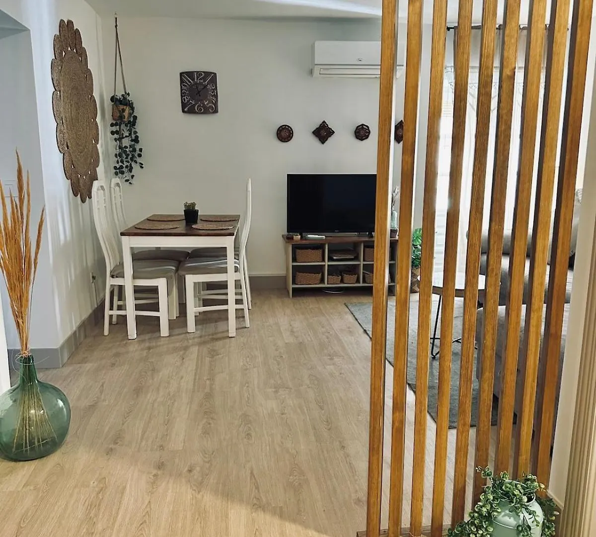 Accommodation Near The Cathedral Lacuevitadeleo Toledo Spain