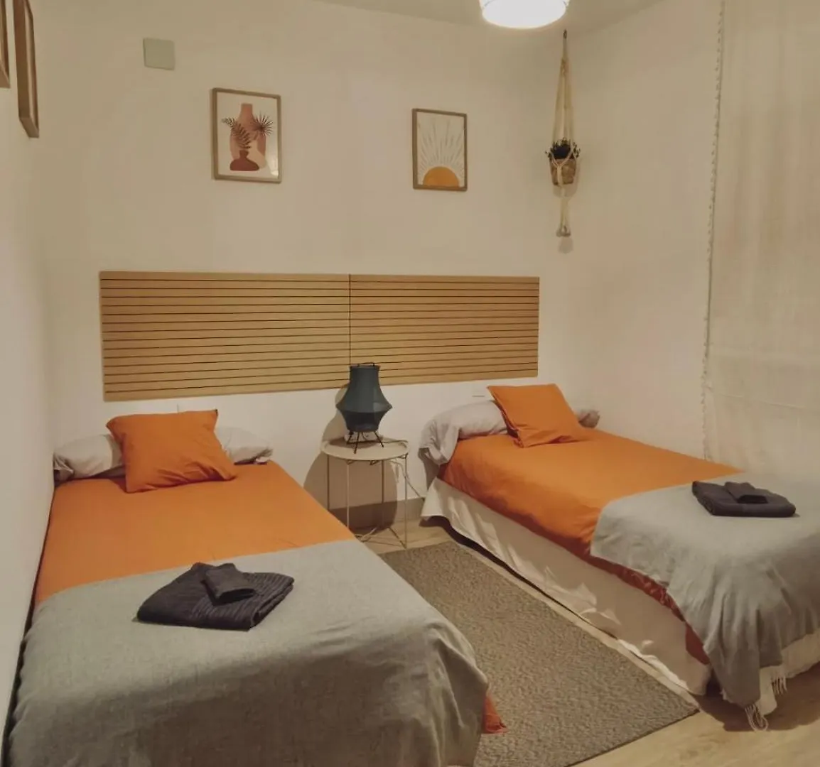Accommodation Near The Cathedral Lacuevitadeleo Toledo 0*,