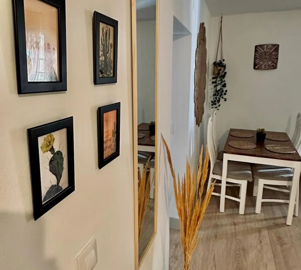 Accommodation Near The Cathedral Lacuevitadeleo Toledo